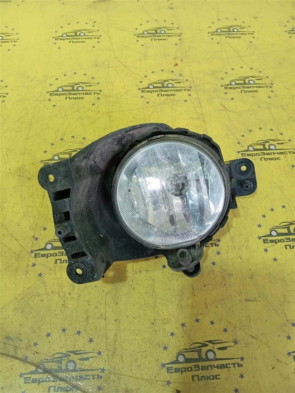 Фара противотуманная Chevrolet Aveo 96830992 T255, правая