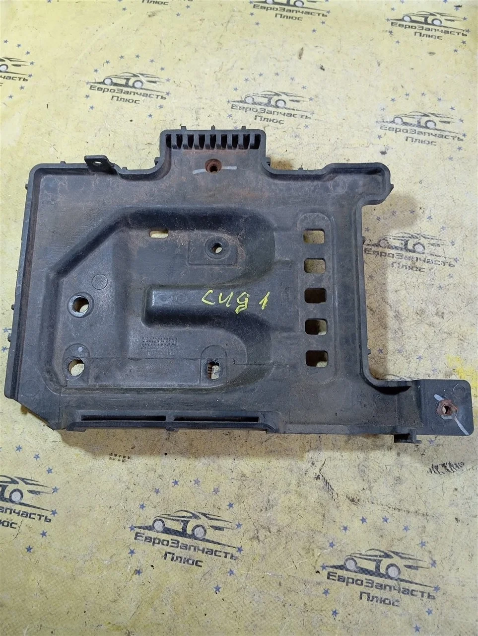 Крепление АКБ Kia Ceed 1 371502H100 ED