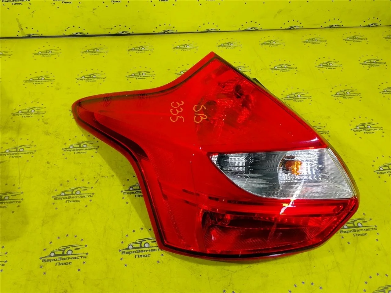 Фонарь Ford Focus 3 1719709, задний левый