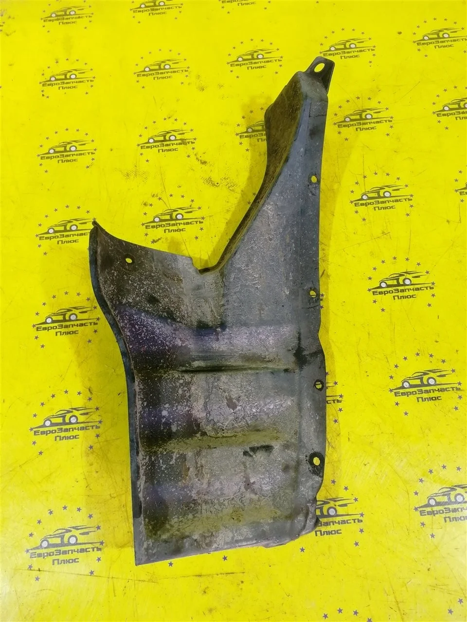 Подкрылок Mitsubishi ASX 5370A757 GA, задний левый