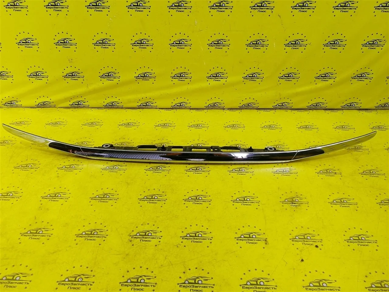 Молдинг крышки багажника Mazda 6 GHK150852 GJ