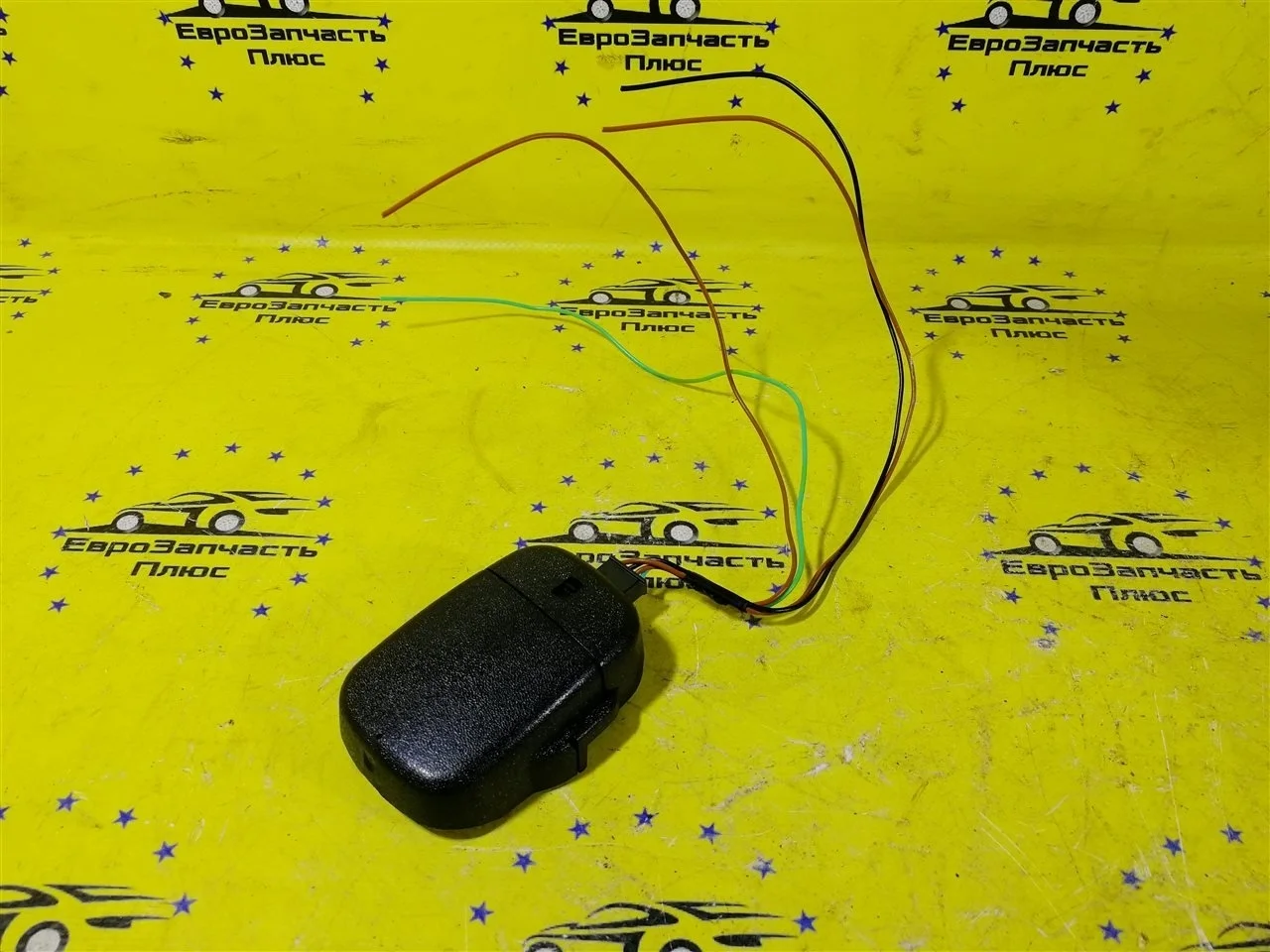 Датчик дождя Chevrolet Captiva 25831579 С140