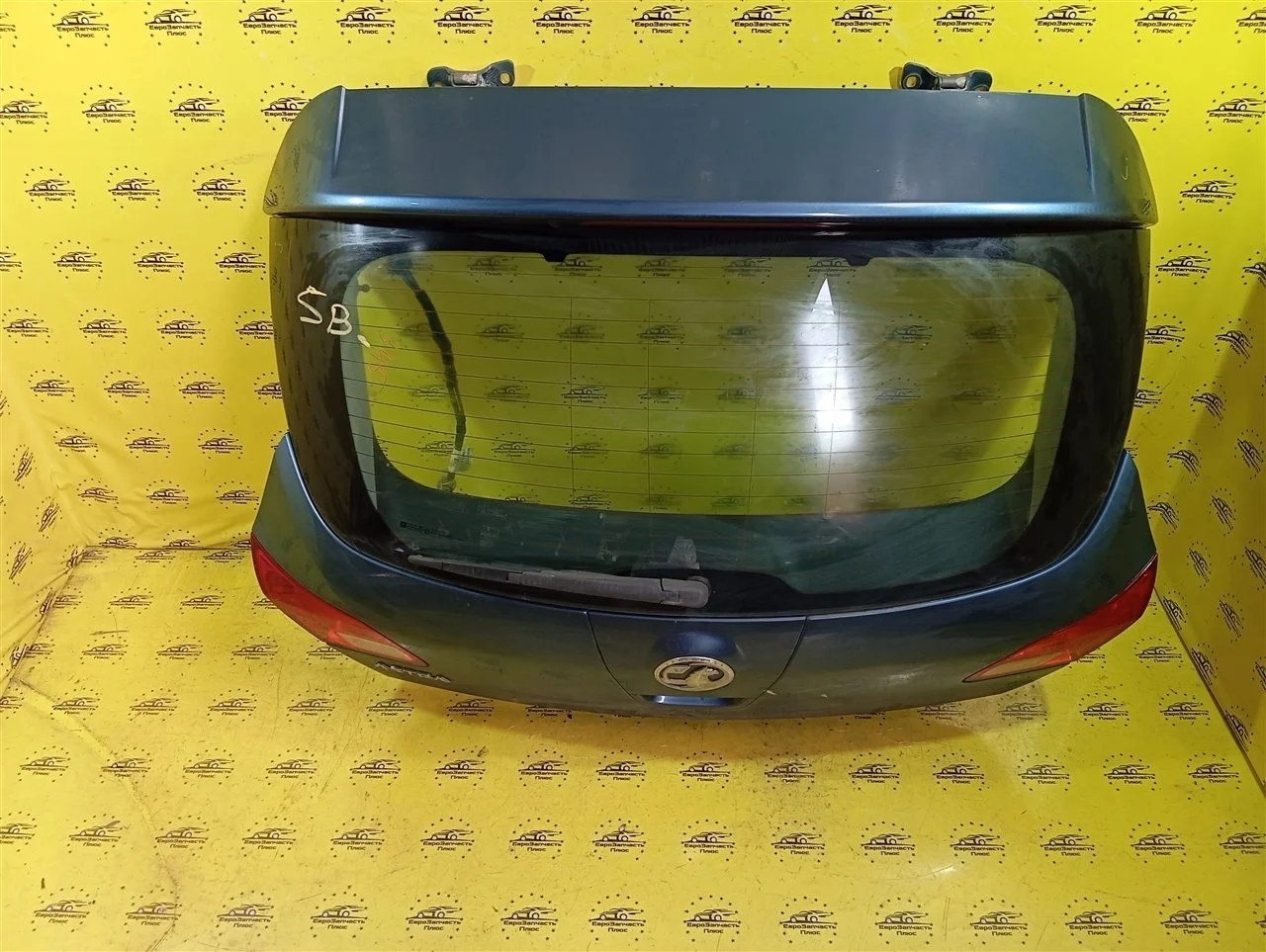 Крышка багажника Opel Astra 13288625 J