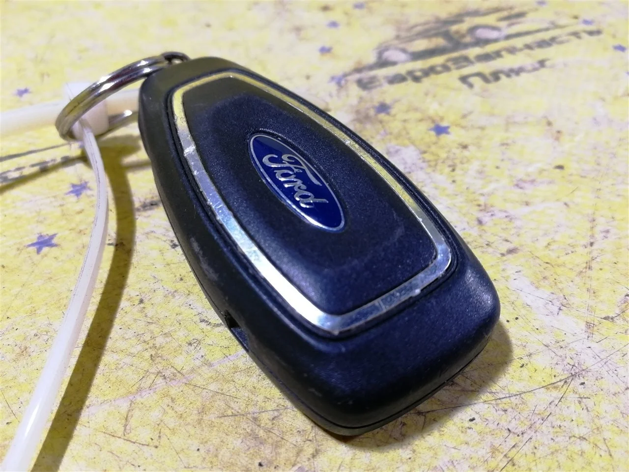 Ключ зажигания Ford Focus 3 1756409