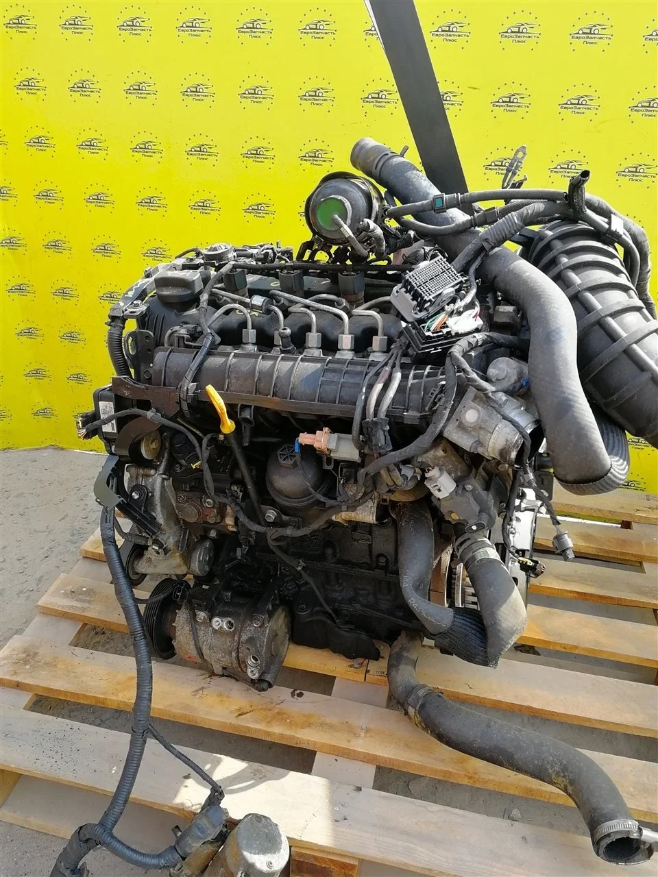 Двигатель Hyundai i40 1 D4FD VF D4FD