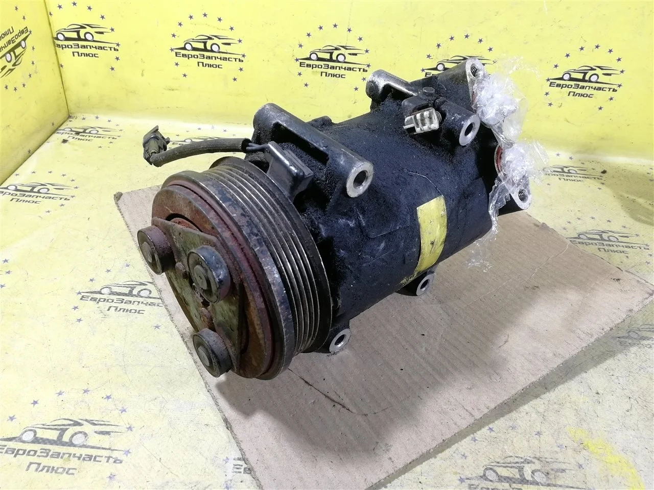 Компрессор кондиционера Ford Focus 2 1677171