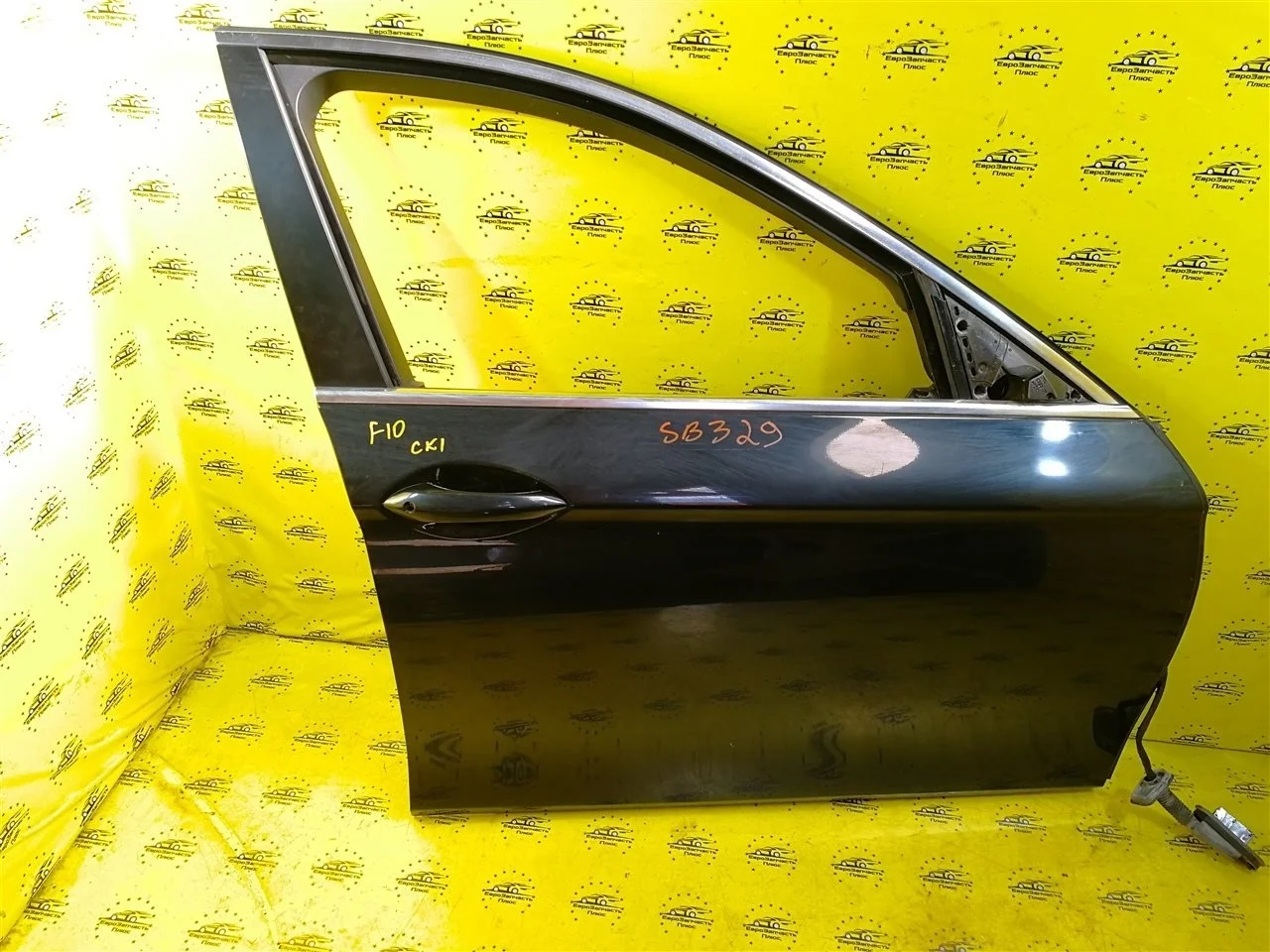 Дверь BMW 5 41007206108 F10, передняя правая