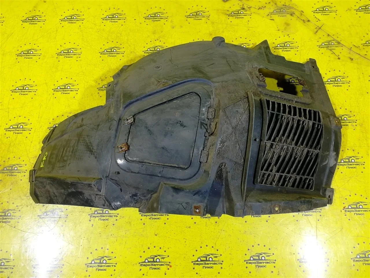 Подкрылок, локер BMW 5 51717186728 F10, передний правый