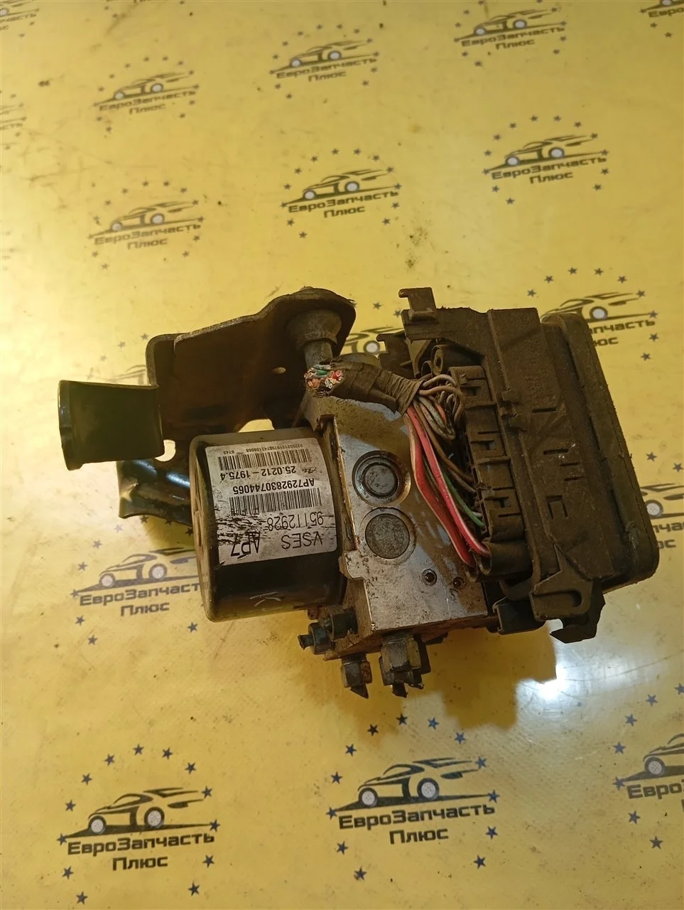 Блок управления ABS Chevrolet Captiva 95112928 С140