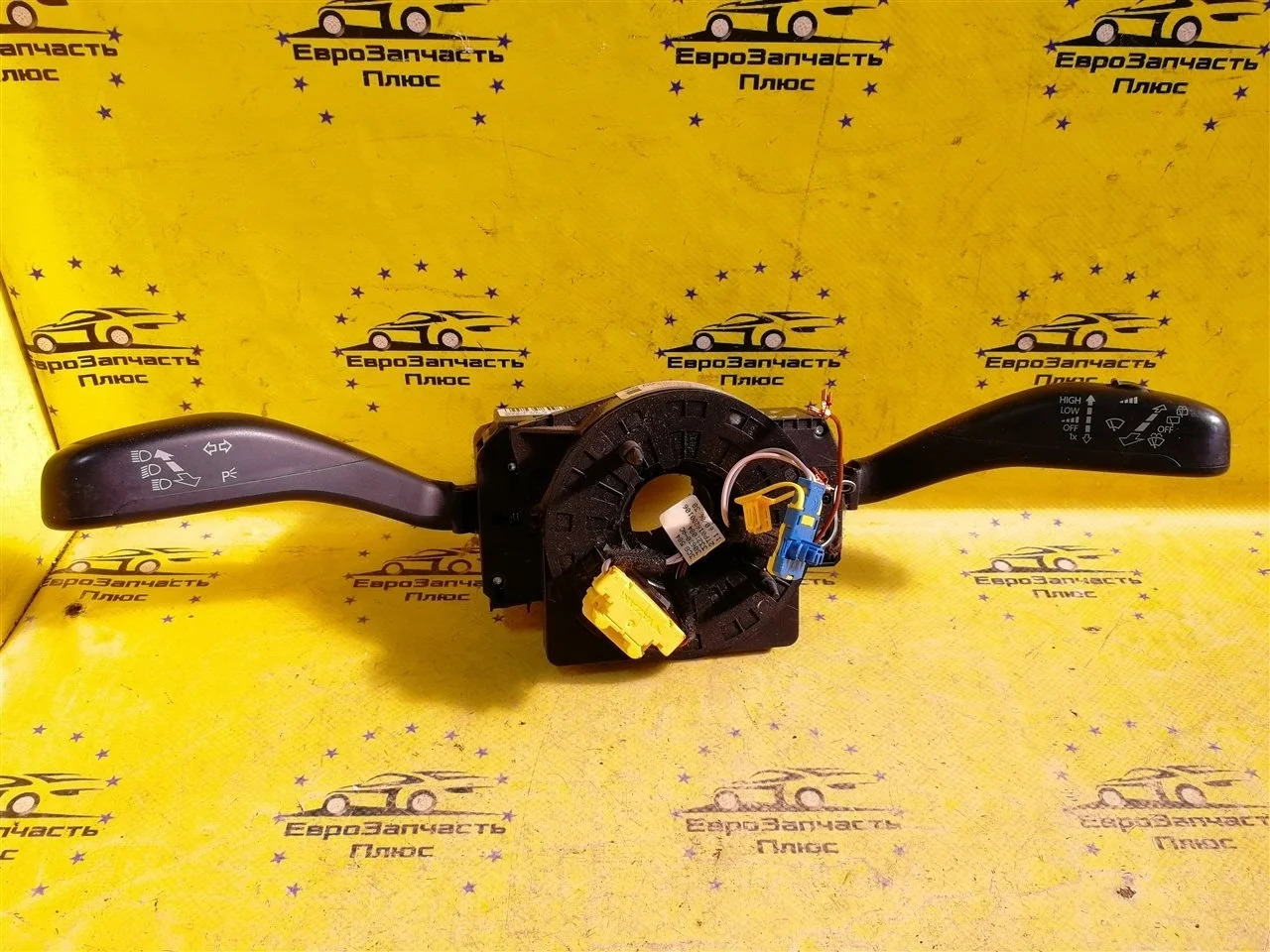 Подрулевой переключатель Volkswagen Polo 6Q0953503EC MK5