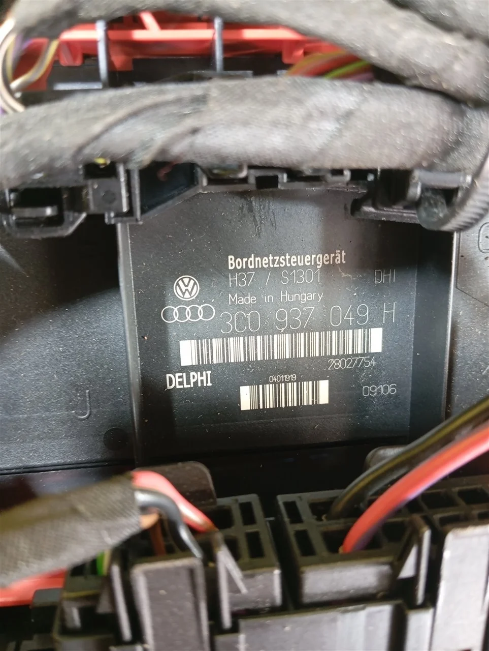 Блок комфорта Volkswagen Passat B6 3C0937049H