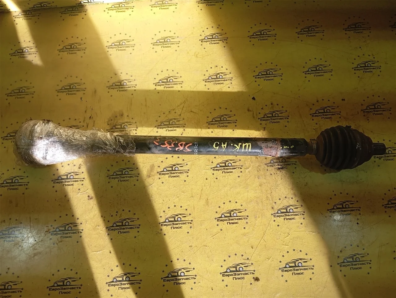 Привод Skoda Octavia A5 1K0407272NN 1Z, передний правый