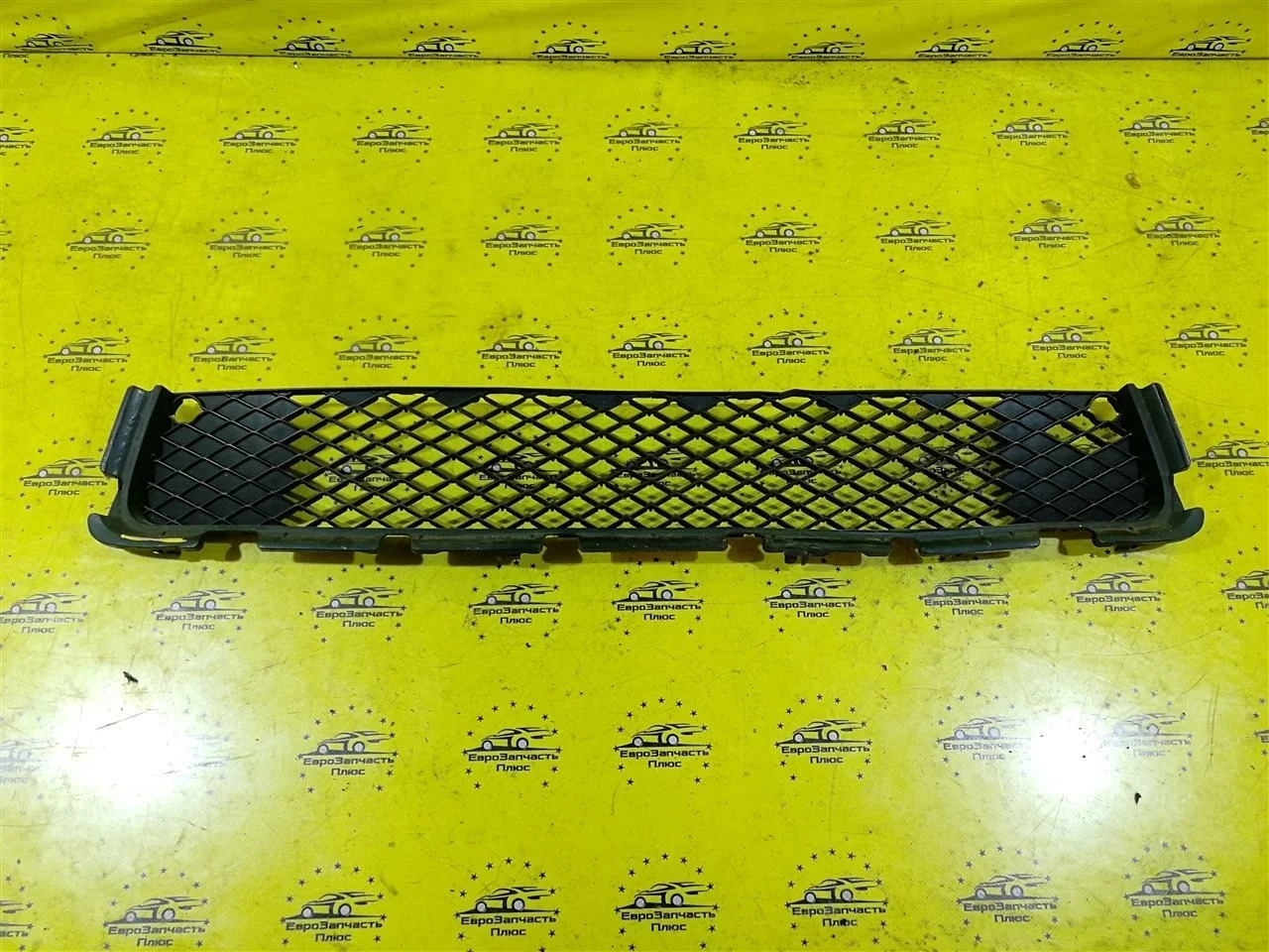 Решетка бампера Mitsubishi ASX 6402A218 GA