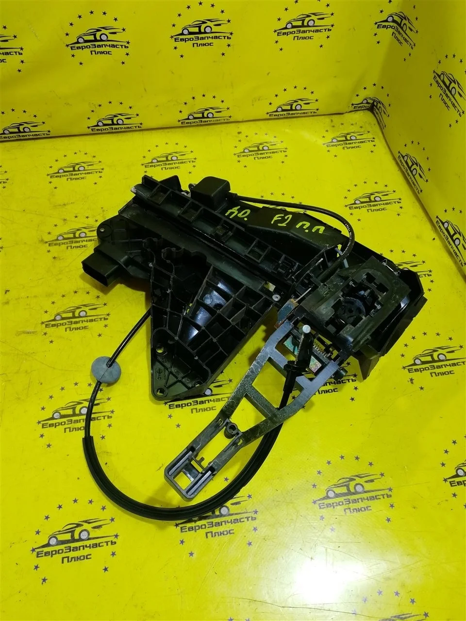 Замок двери Ford Focus 2 4892360, передний правый