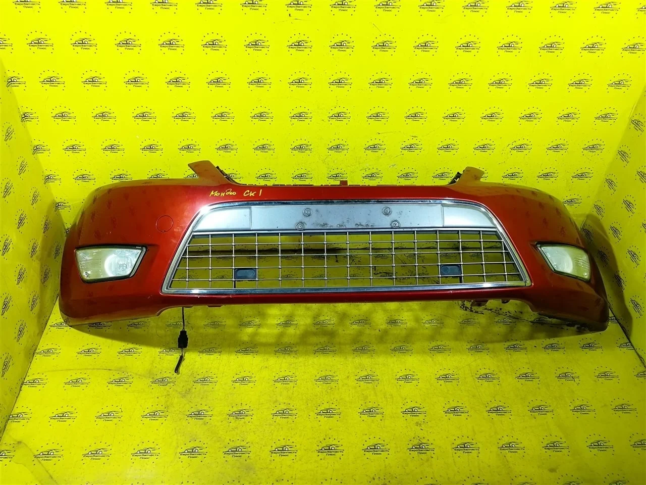 Бампер Ford Mondeo 4 1483885 CD345, передний