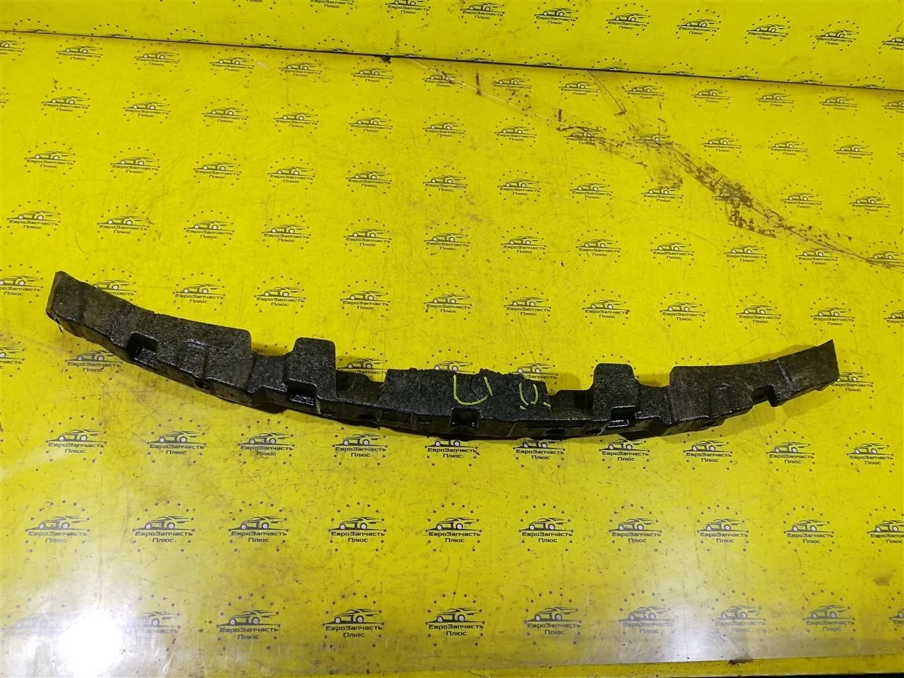 Абсорбер бампера Opel Astra J GTC 13264557, передний