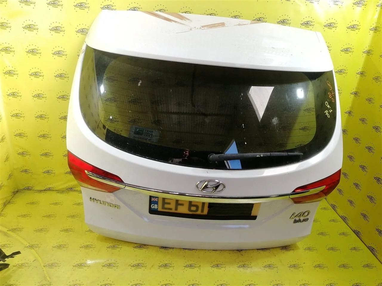 Крышка багажника Hyundai i40 1 737003Z020 VF