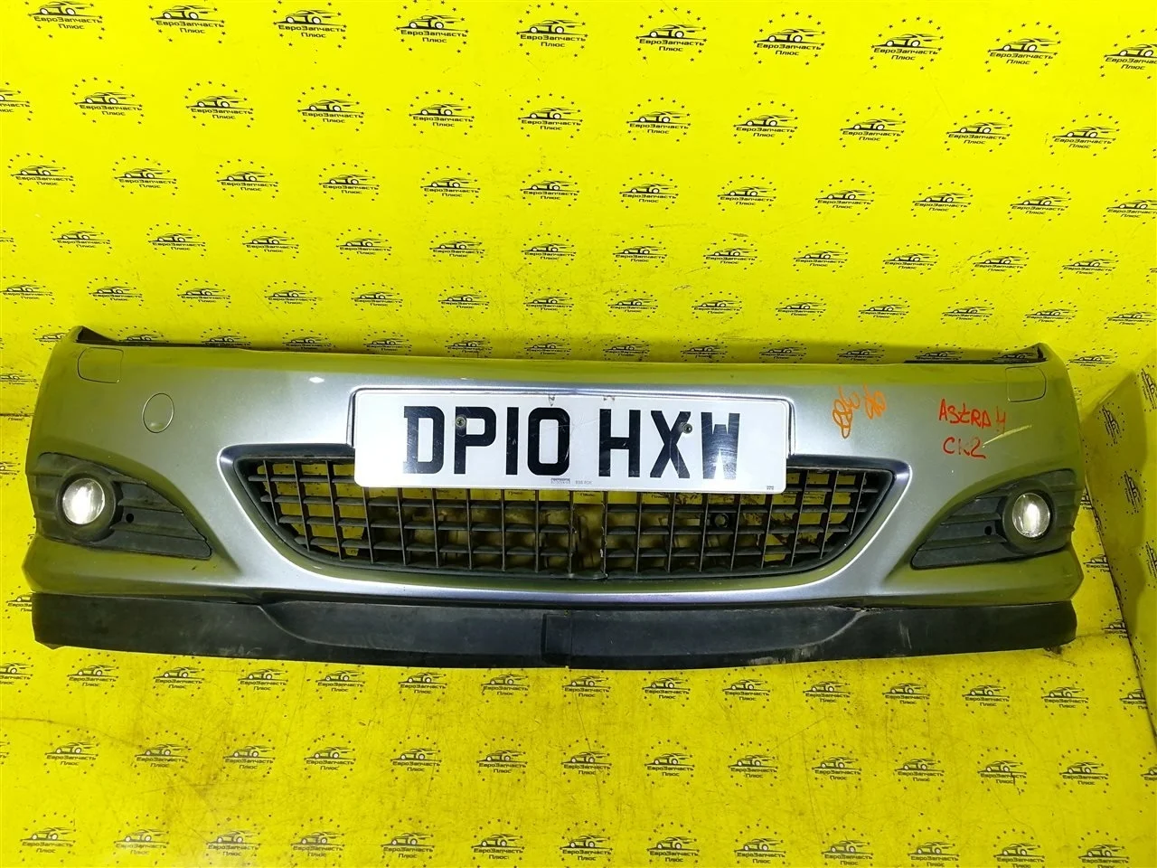 Бампер Opel Astra 13225746 H, передний