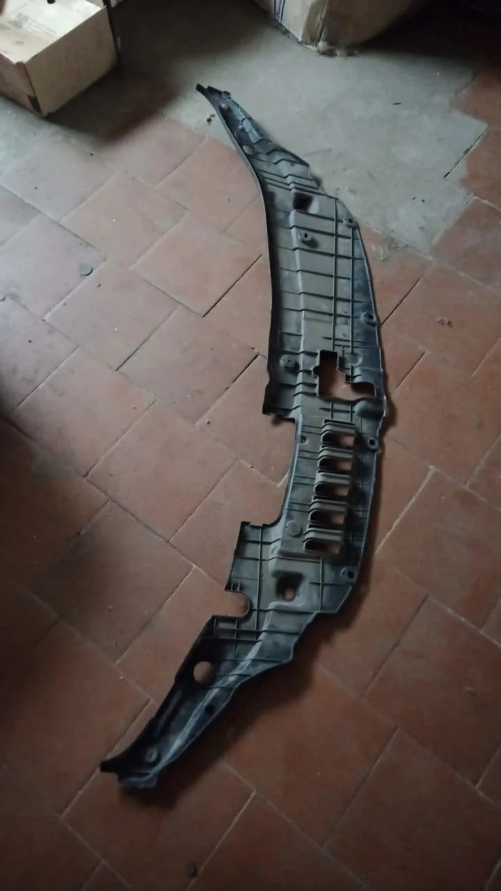 Накладка декоративная Toyota Camry XV50 (2011—2014)