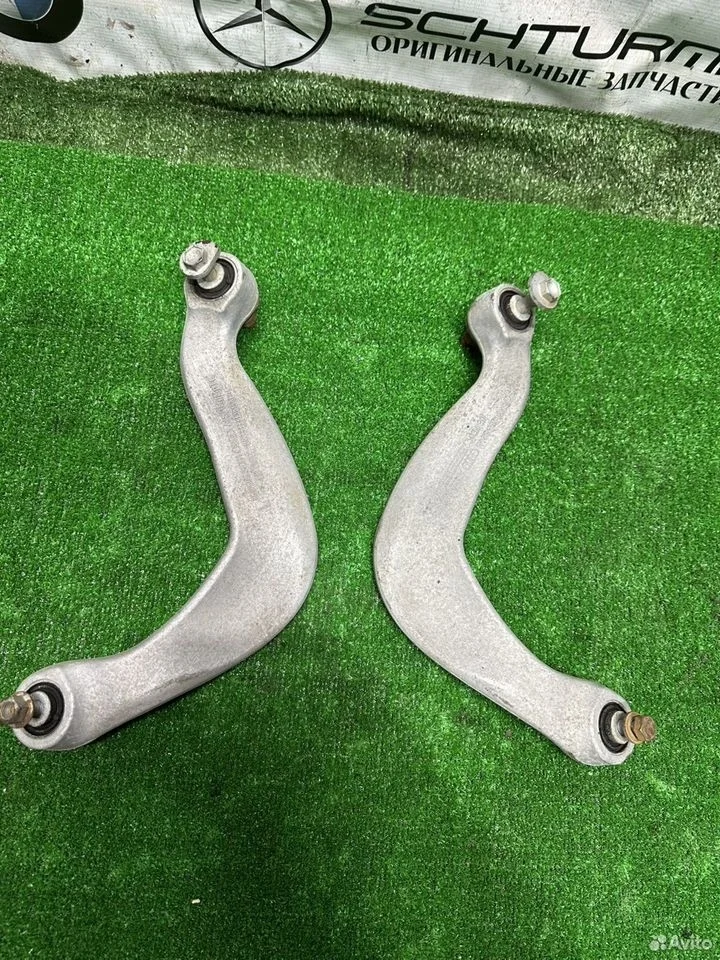 Рычаг задний поперечный porsche macan 8к0505324н