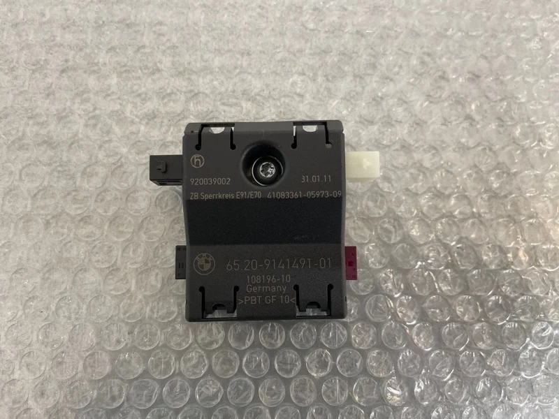 Усилитель антенны BMW X5 2011 65209141491 E70 N63B44A