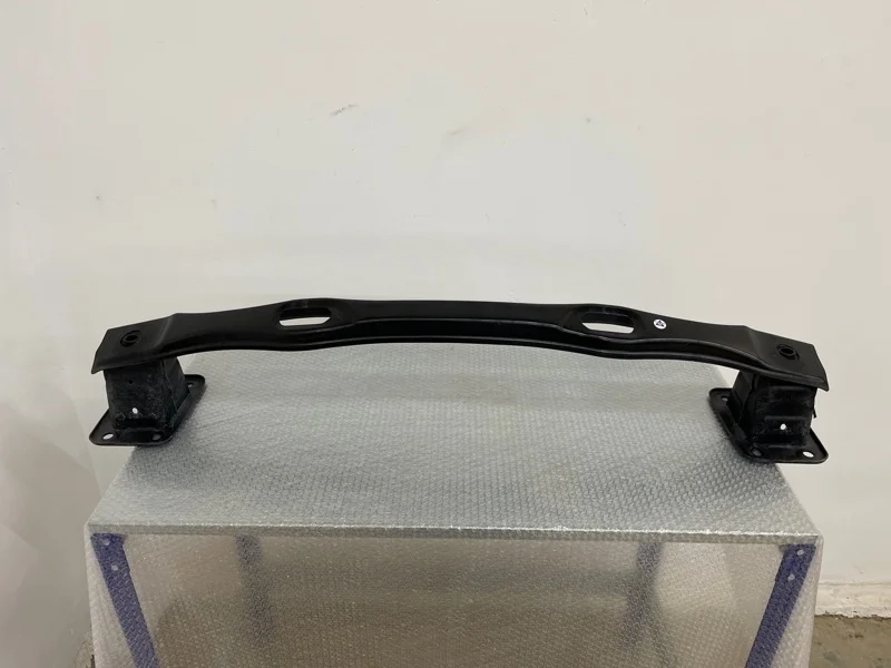 Усилитель бампера Bmw X5 2012 51127158449 E70 N55B30, задний