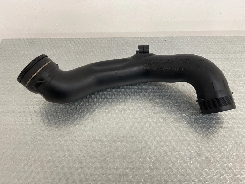 Воздуховод патрубок наддувочного воздуха Bmw X5 2011 13717571350 E70 N55B30