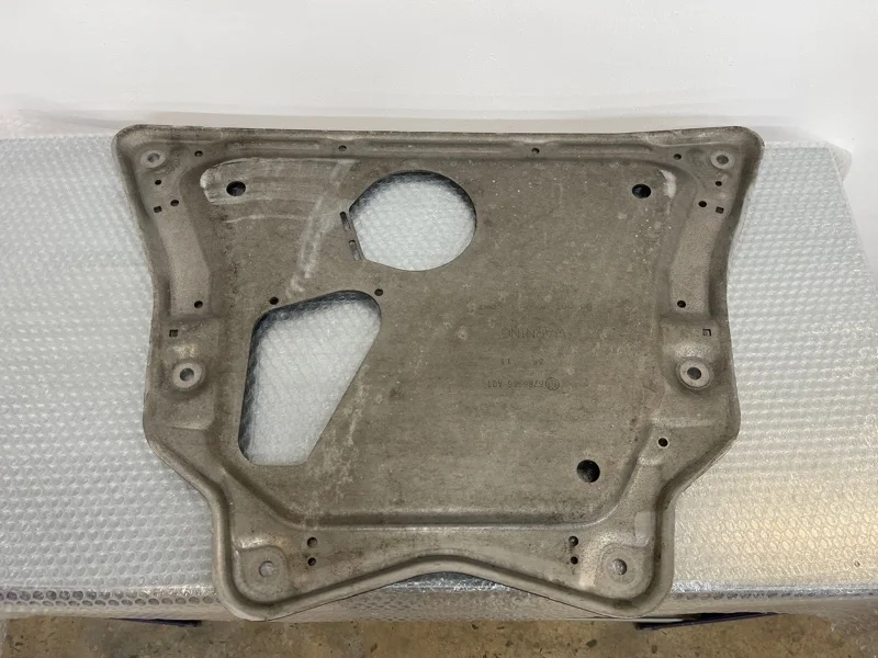 Защита двигателя BMW X5 2012 31106786568 E70 N55B30