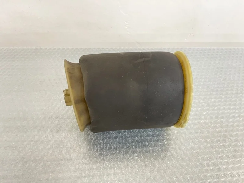 Подушка пневмоподвески Bmw X5 2008 37126790079 E70 N62B48, задняя