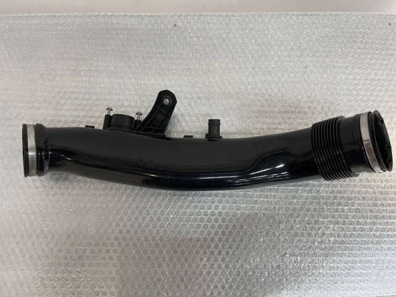 Патрубок турбины впускной BMW X5 2012 13717583714 E70 N55B30