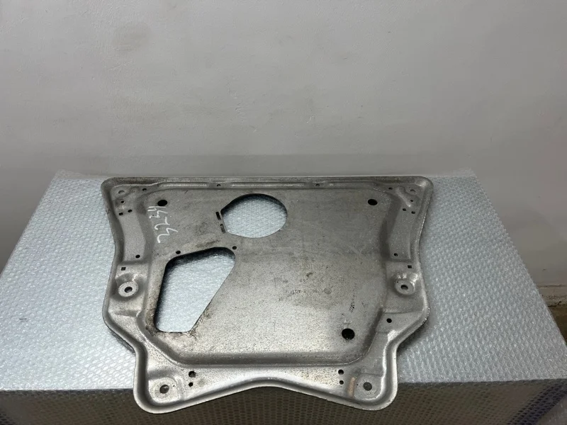 Защита двигателя BMW X5 2012 31106786568 E70 N55B30