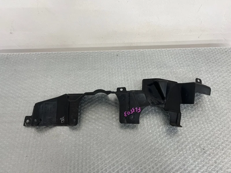 Защита кожух рулевого механизма BMW X5 2012 51757160237 E70 N55B30, передняя левая