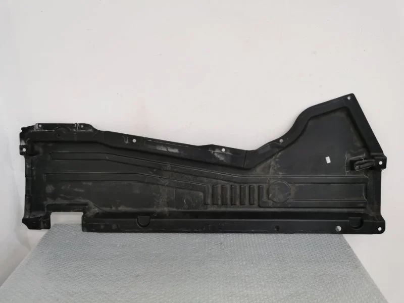 Облицовка защита днища BMW X5 2012 51757158403 E70 N55B30, левая