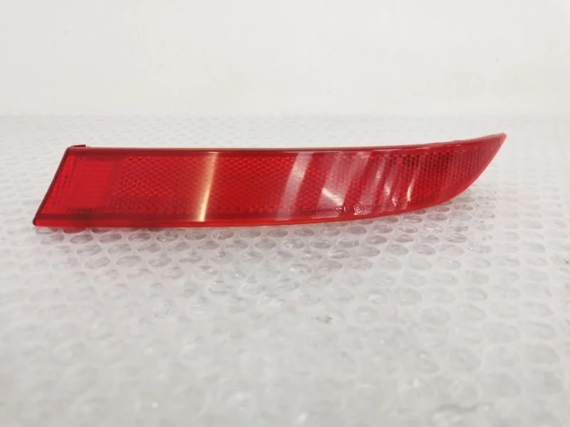 Катафот бампера BMW X5 2011 63147240998 E70, задний правый