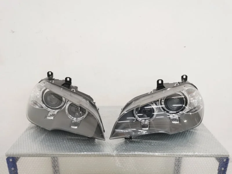 Комплект оптики рестайлинг ксенон адаптив BMW X5 2011 63117240794 E70 N55B30, передний