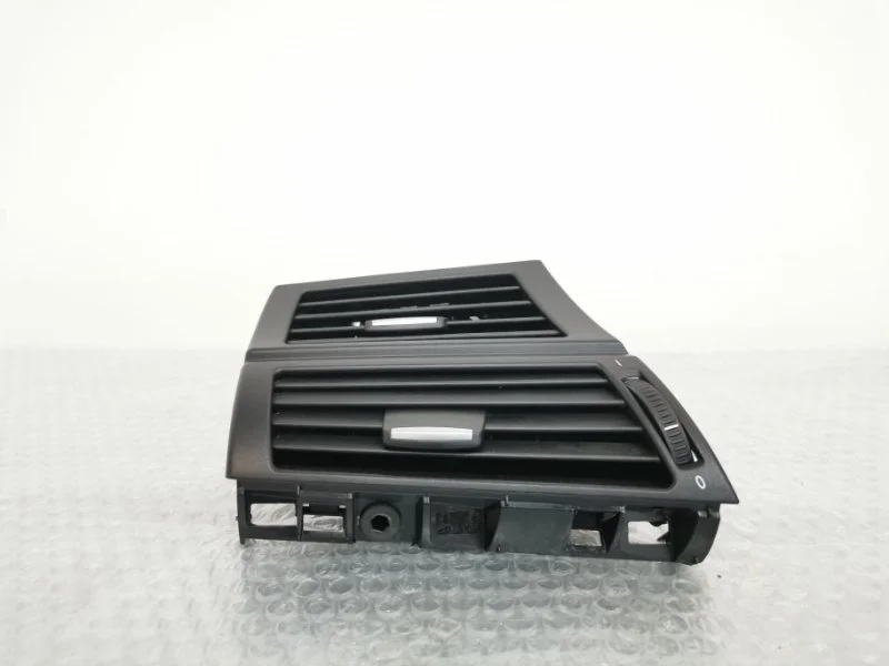 Воздуховод салона BMW X5 2011 64229227767 E70 N55B30, передний левый