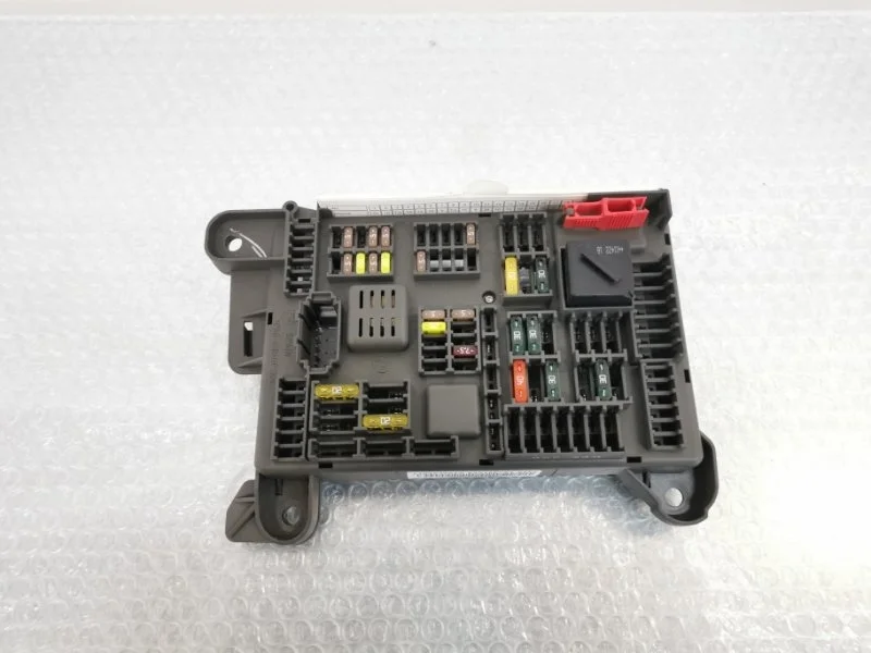 Блок предохранителей BMW X5 2012 61146931687 E70 N55B30