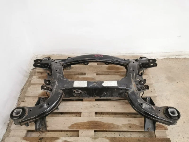Подрамник Bmw X5 2012 33316863815 E70 N55B30, задний