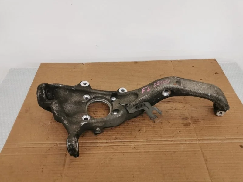 Кулак поворотный Bmw X5 2012 31216773783 E70 N55B30, передний левый