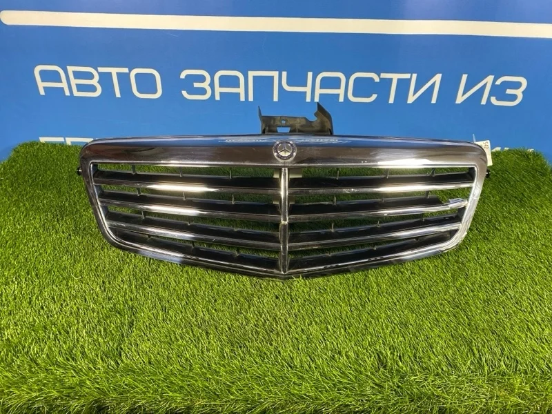 Решетка радиатора Mercedes-Benz E-class W212