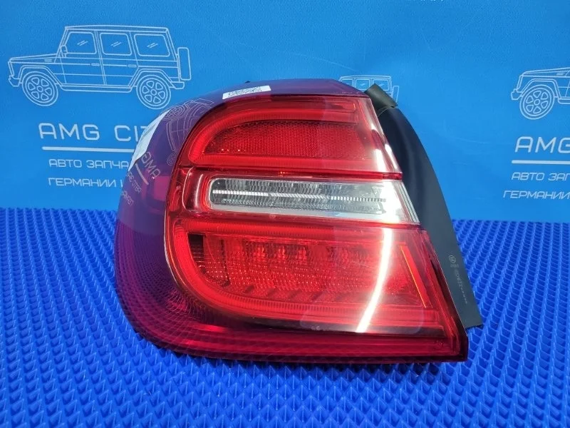 Фонарь задний задний левый Mercedes-Benz GLA-class