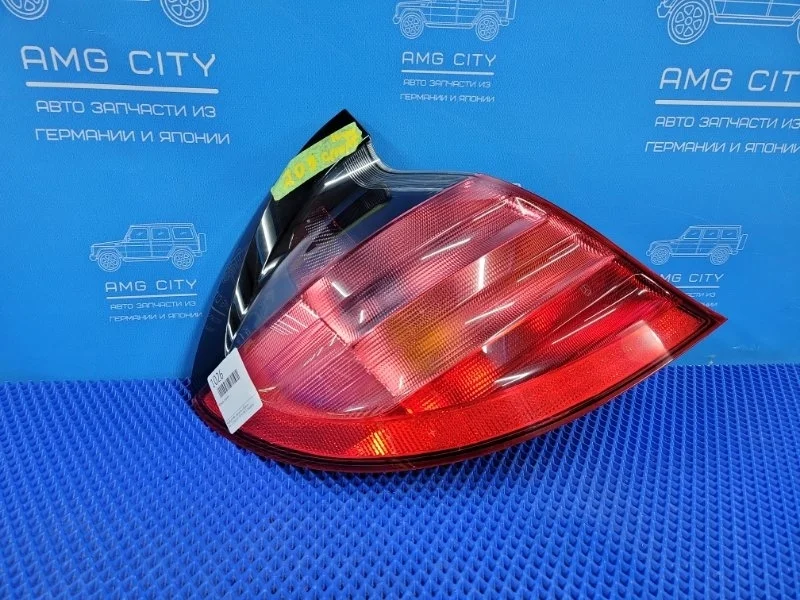 Фонарь задний задний левый Mercedes-Benz CLC-class