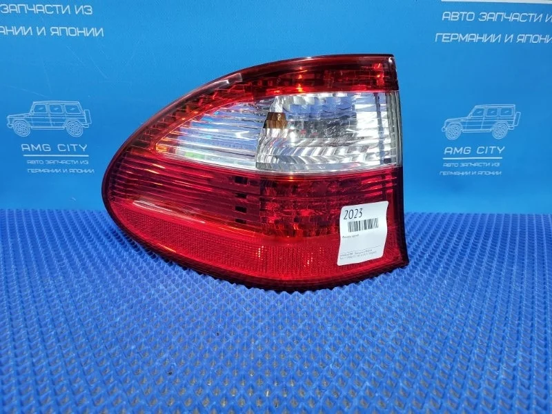 Фонарь задний задний левый Mercedes-Benz E-class
