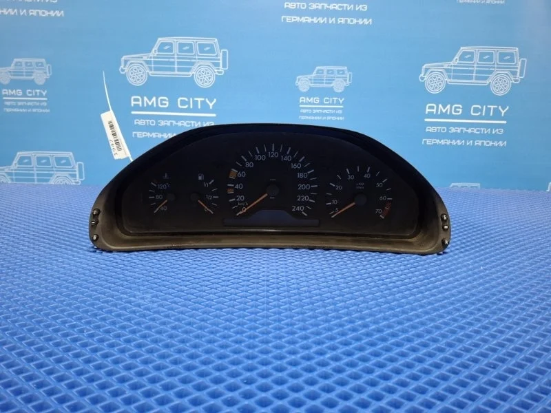 Панель приборов Mercedes-Benz E-class W210 М112911