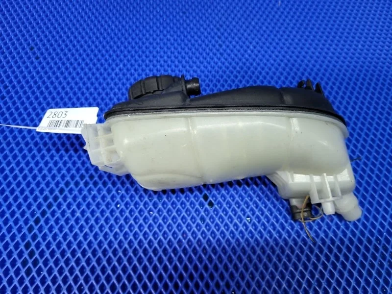 Бачок расширительный Mercedes-Benz B-class W246