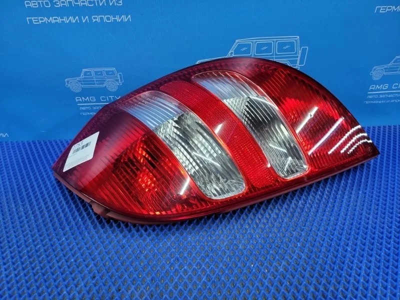Фонарь задний правый Mercedes-Benz A-class W169