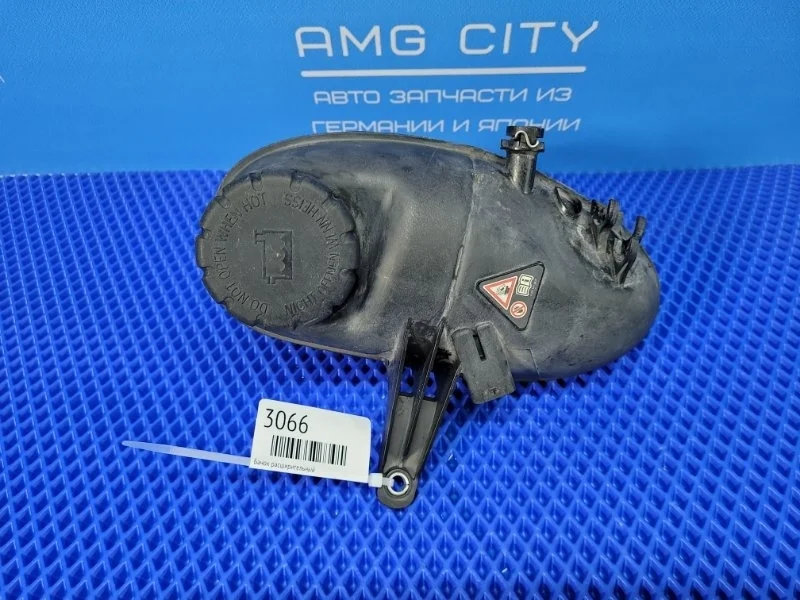 Бачок расширительный Mercedes-Benz S-class W222