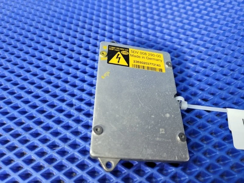 Блок розжига ксенона Mercedes-Benz CLS-class W219