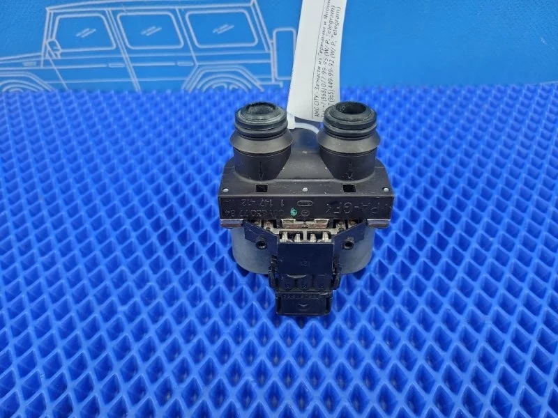 Кран отопителя Mercedes-Benz E-class W210 М112