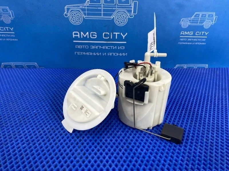 Топливный насос Mercedes-Benz C-class W204 М271820